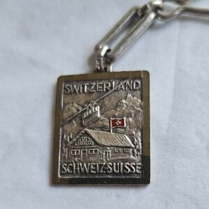 Vintage Switzerland Metal Keychain. Schweiz - Suisse.